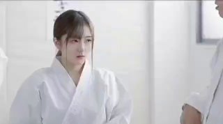 毕业季分手炮大学超高颜值女神，全程被操的尖叫，没停下来过